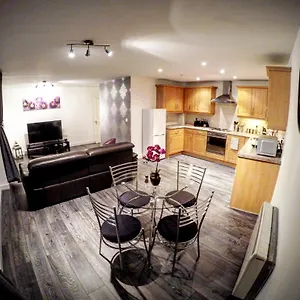 https://park-view-luxury-apartments.cambridgehotelsuk.com